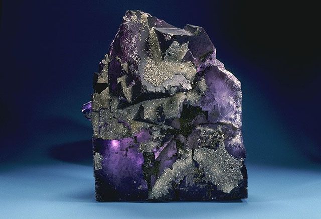 USDA_Mineral_Flourite_93c3962 USDA_Mineral_Flourite_93c3962