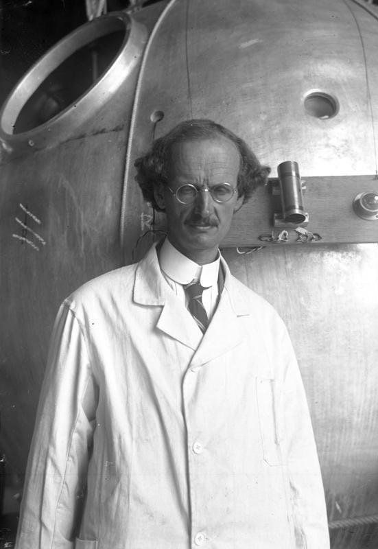 Bundesarchiv_Bild_102-13738,_Auguste_Piccard